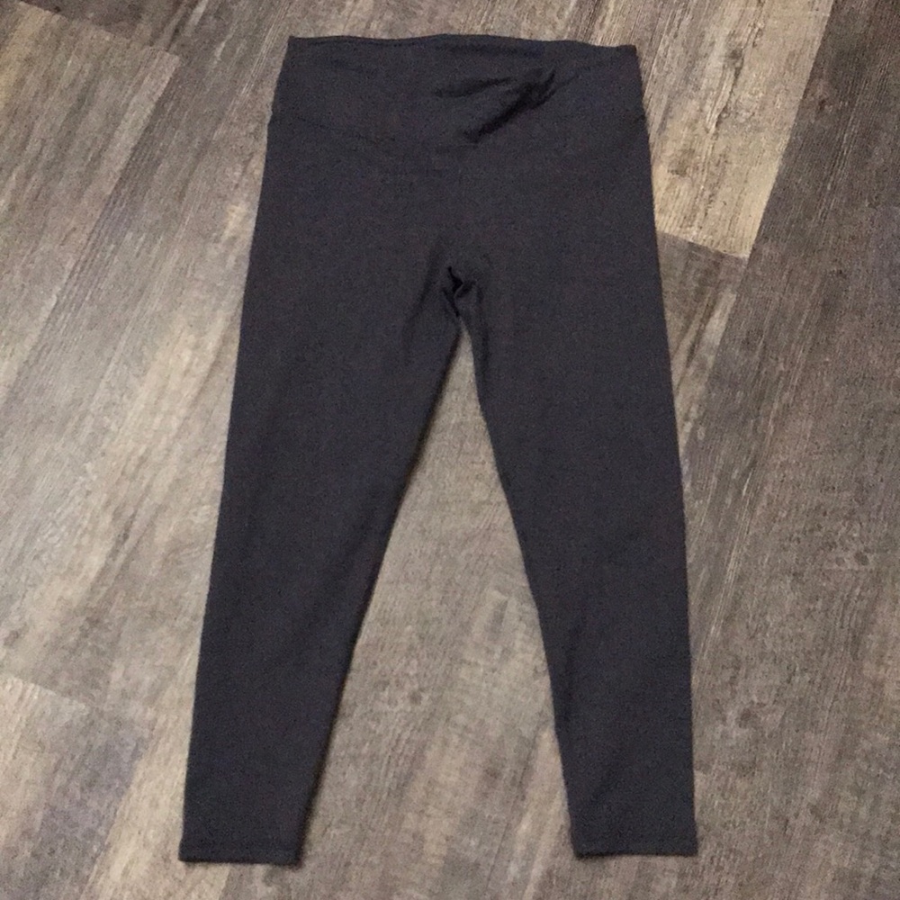 Fabletics Cropped Leggings